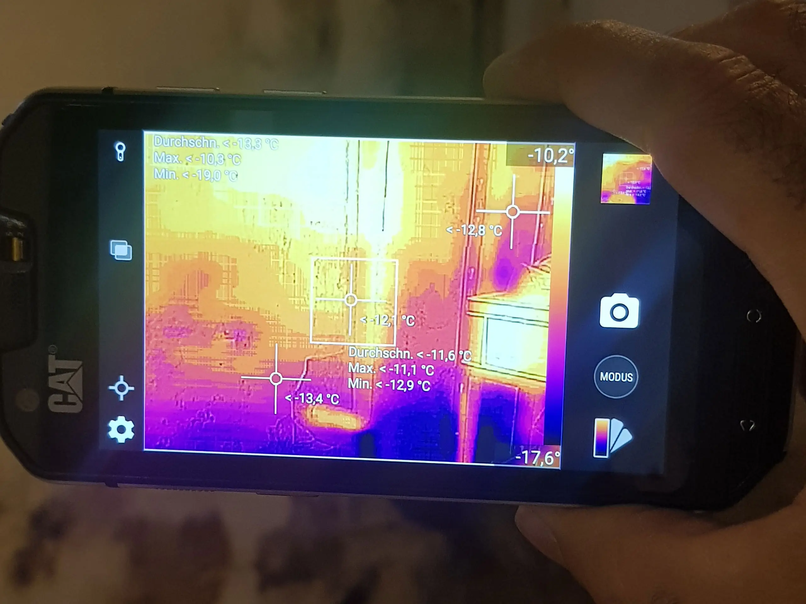 Swiss Renovation Swiss Renovation - Feuchte Keller und Schimmel